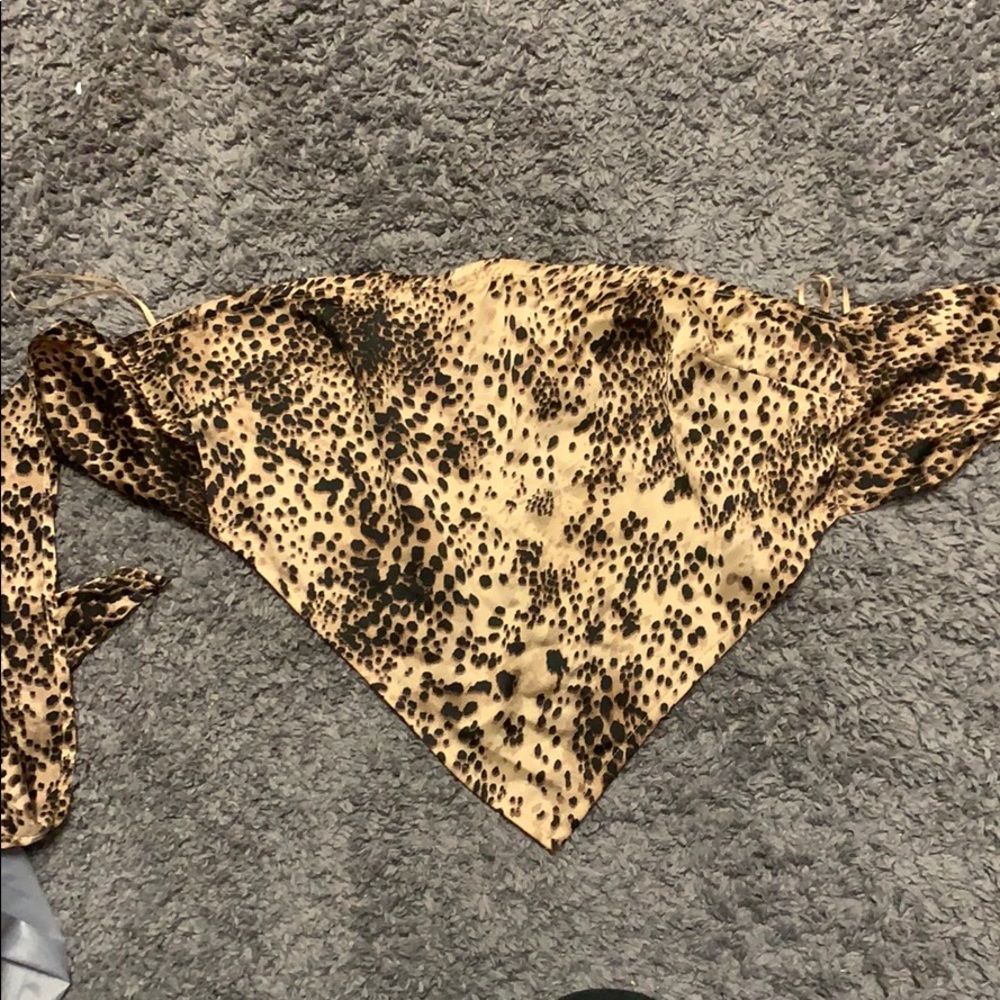 Leopard scarf top